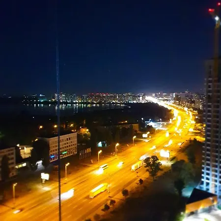олімпік парк, 5хв від м бориспільська, завжди є світло, генератор в будинку! * Kiev